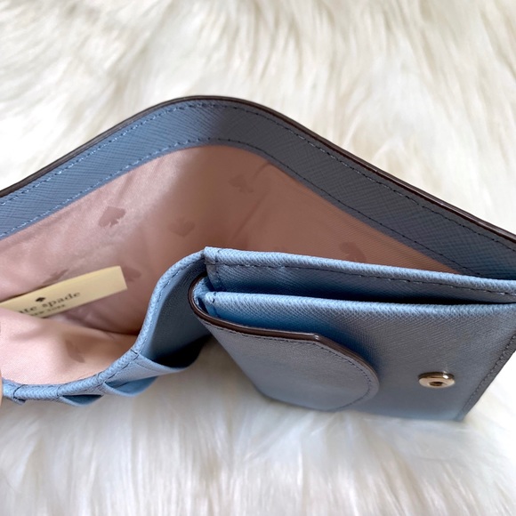 Kate Spade Small Bifold Eva Embroidered Wallet - Picture 8 of 8